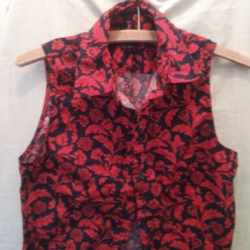 Banana Republic Navy/ Red Floral Top